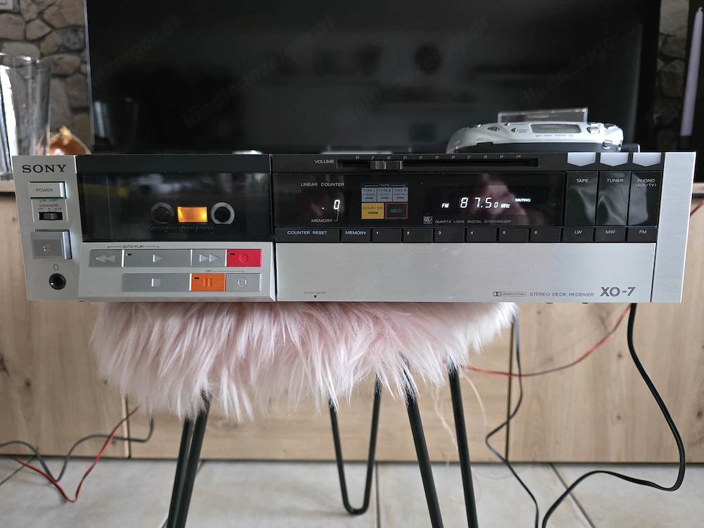 Seltene Sony XO-7 mit einem Paar originaler Mission-Lautsprecher zu verkaufen.