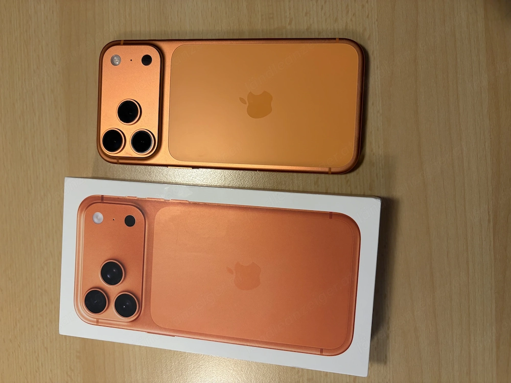 iPhone 17 Pro Max 256 GB cosmic orange