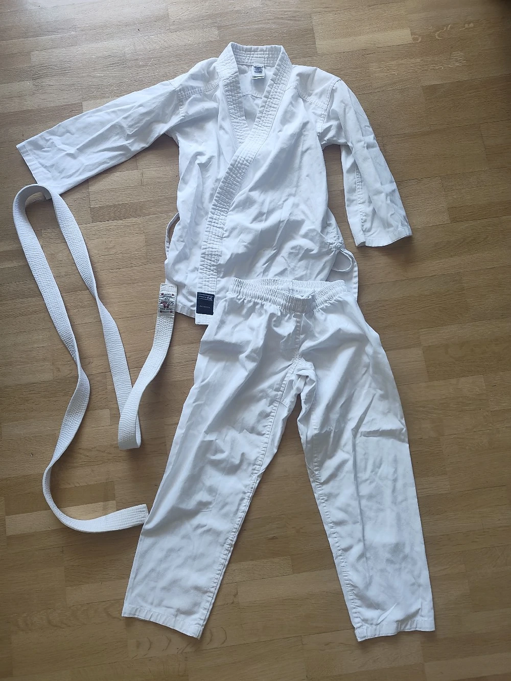 kinder Karate Anzug Gr. 140