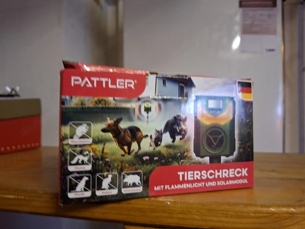 NEU: Pattler Tier-Schreck mit Flammenlicht & Solarmodul   OVP
