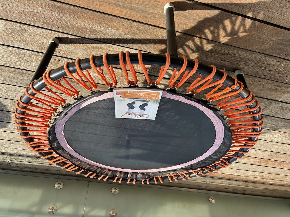 Trampolin Balance Swing