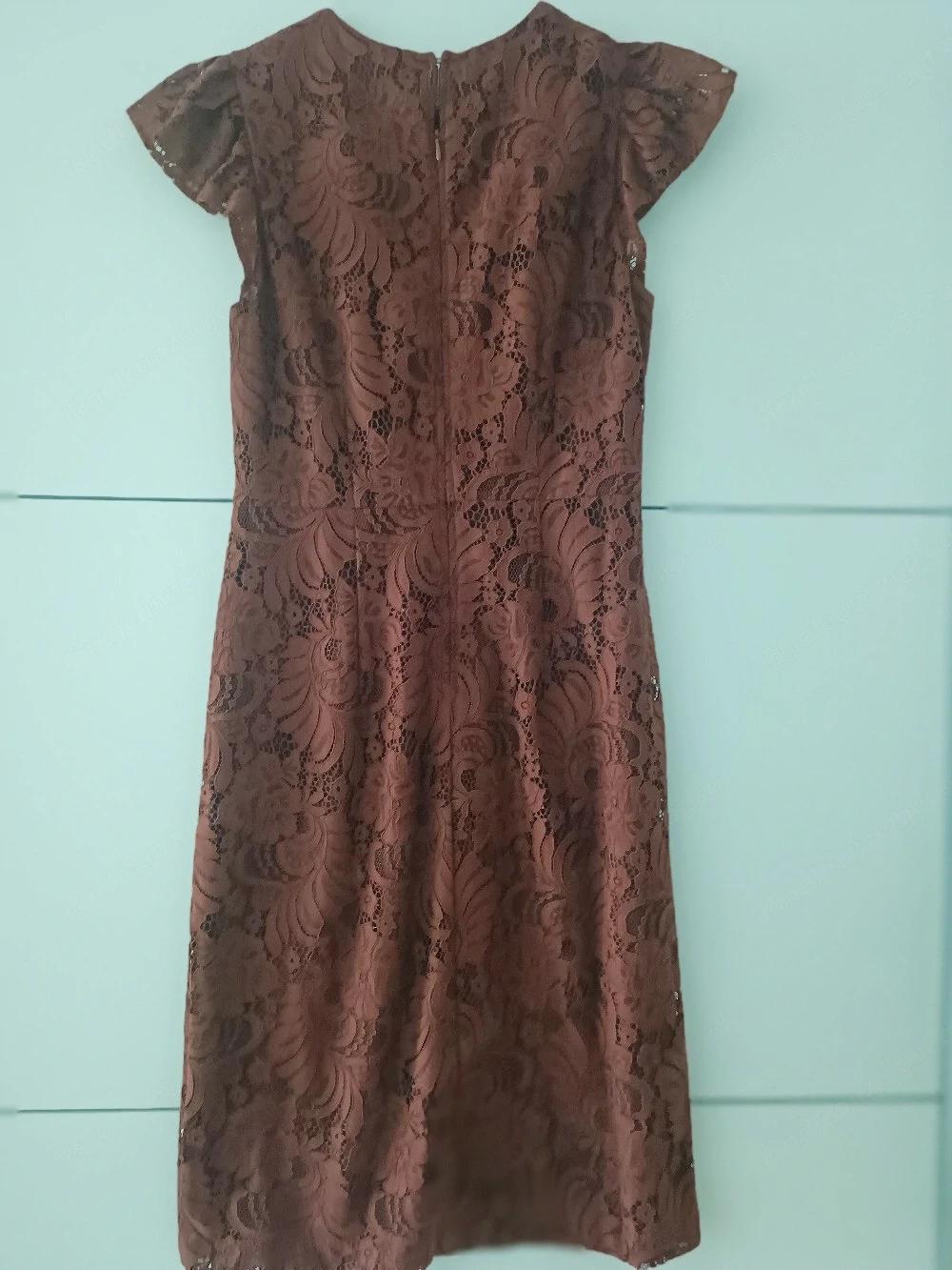 festliches Spitzenkleid 