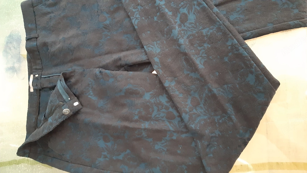hose damen marke orsay gr. 38-40 schwarz-petroleum satin barock blumenrelief