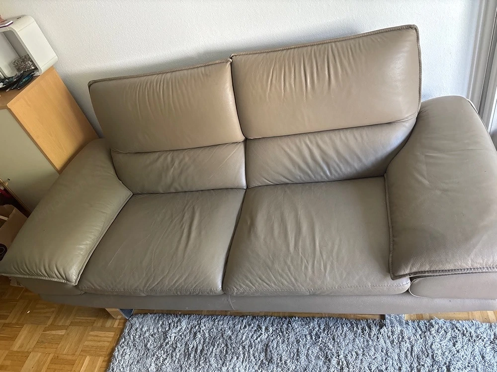 Couch plus Hocker
