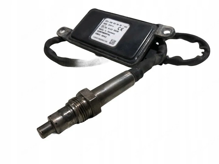 Artikel: Original Mercedes Actros Axor NOX SENSOR A0081539828 Nox catalytic converter Hochwertiger A