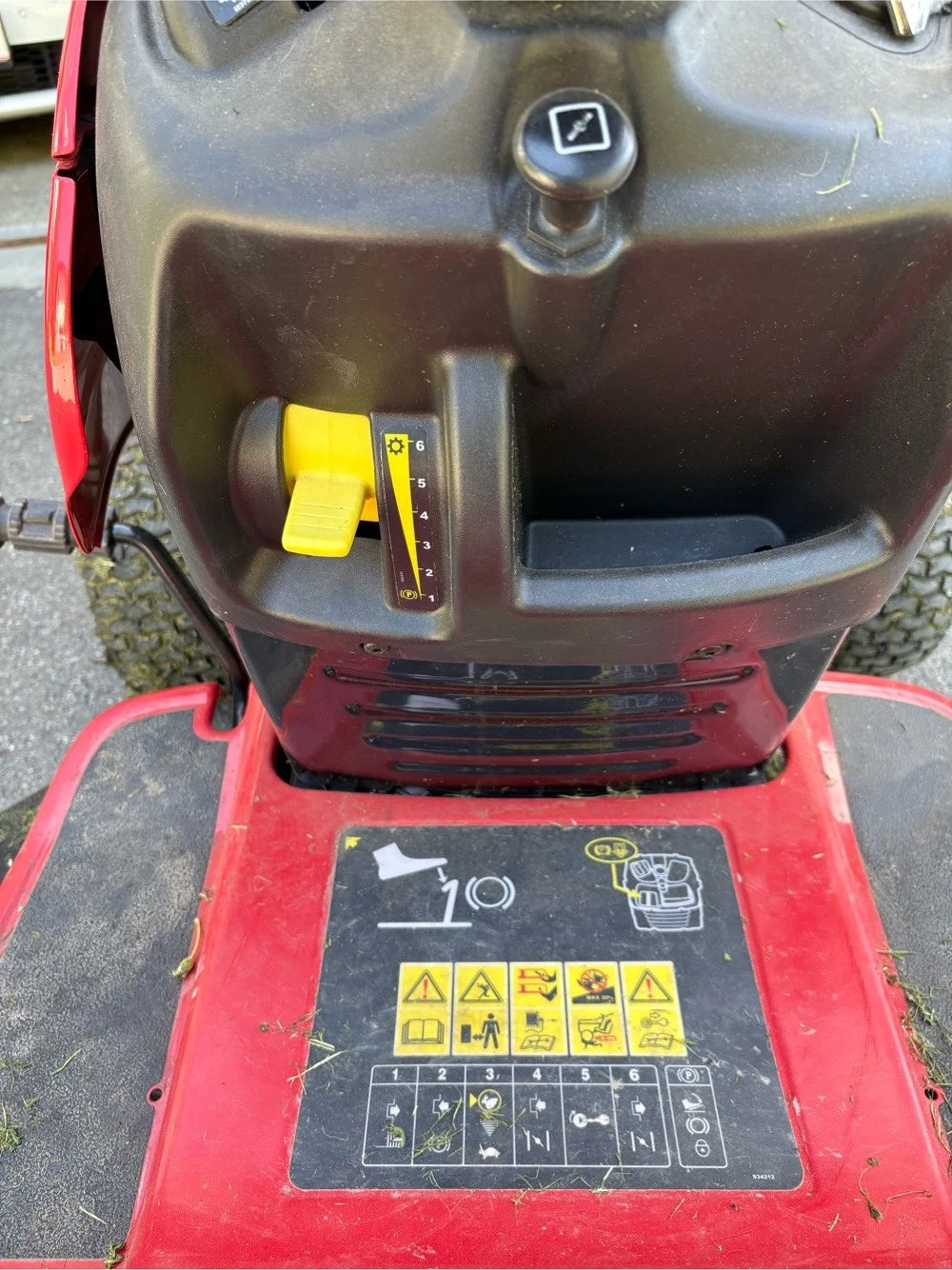 Rasenmäher Traktor
