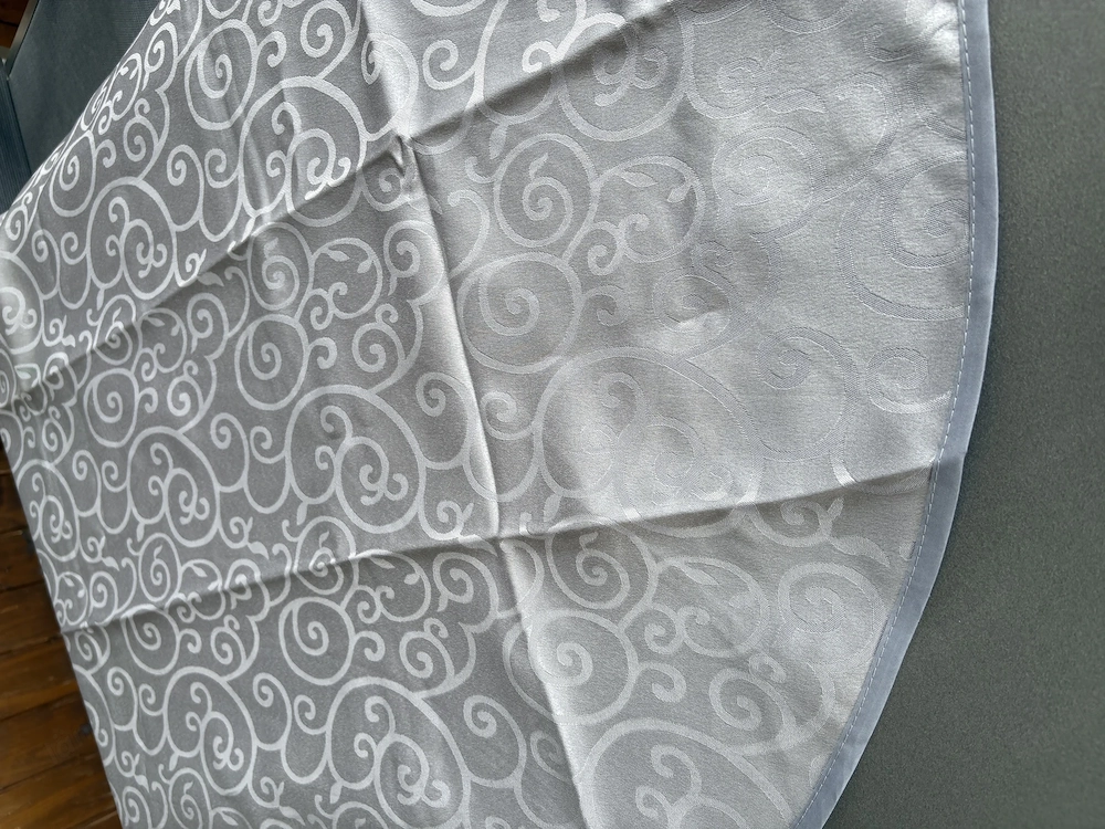 Tischdecke helles silbergrau 