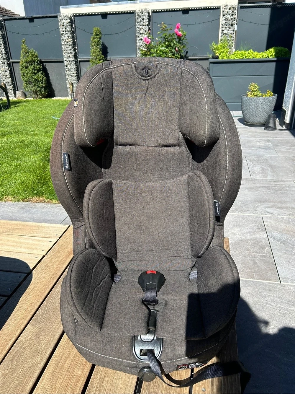 Kinderautositz