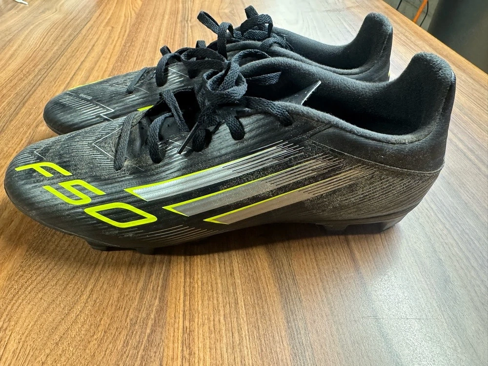 Adidas F50 Fußballschuhe
