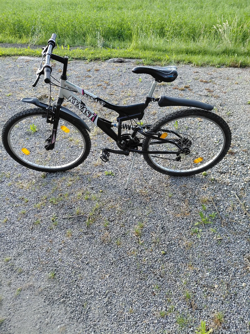Fahrrad  schwarz