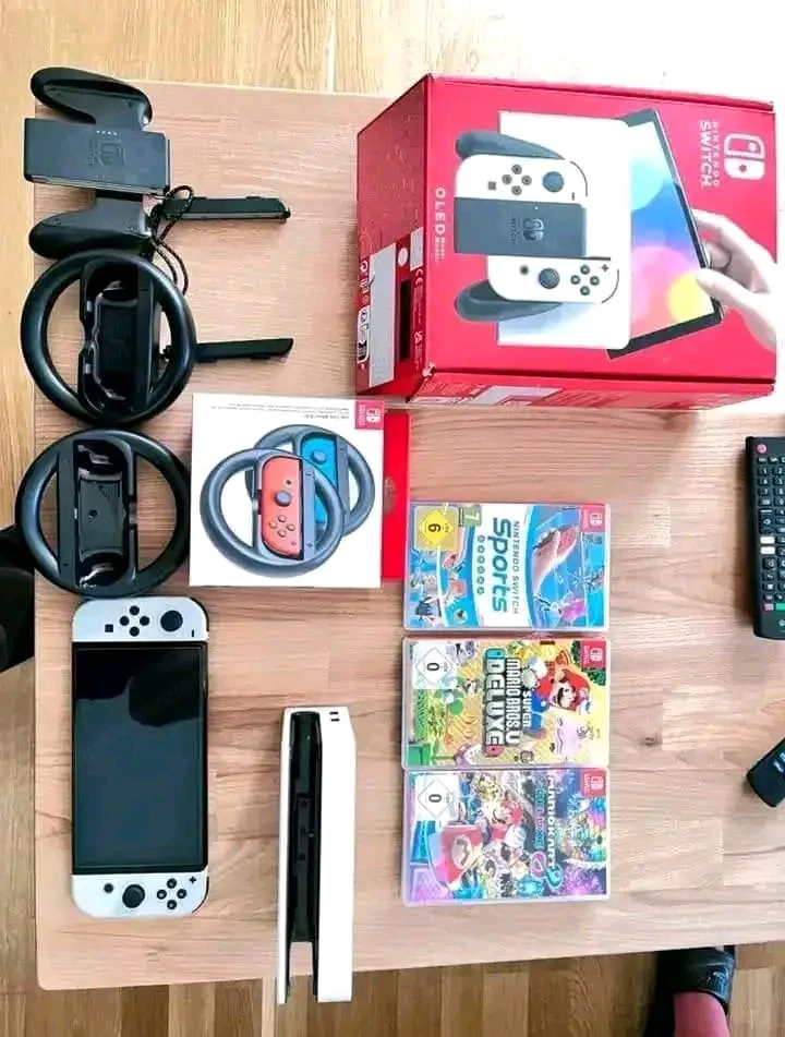 Nintendo Switch 
