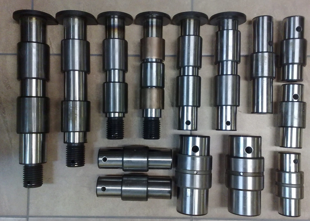 Artikel: PINS bushings SET WACKER NEUSON EZ28 EZ 28 linkage repair kit Hochwertiger Artikel aus unse