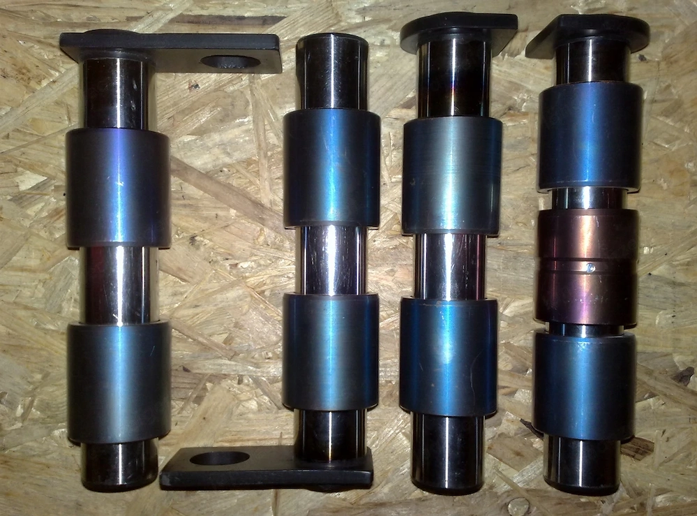 Artikel: PINS + BUSHINGS KUBOTA KX 015 016 018 019 Repair kit bucket closing mechanism Hochwertiger 