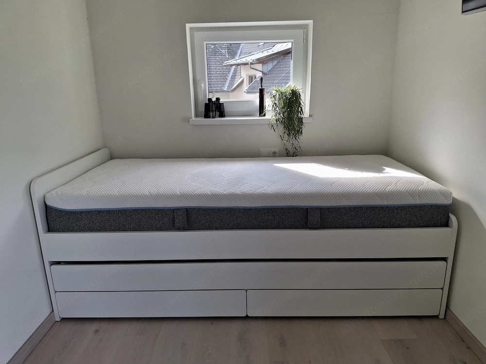 IKEA SLÄKT Bettgestell,Unterbett+Aufbewahrung, weiß, 90x200 cm, m.Matratzen u.Lattenroste in Kärnten