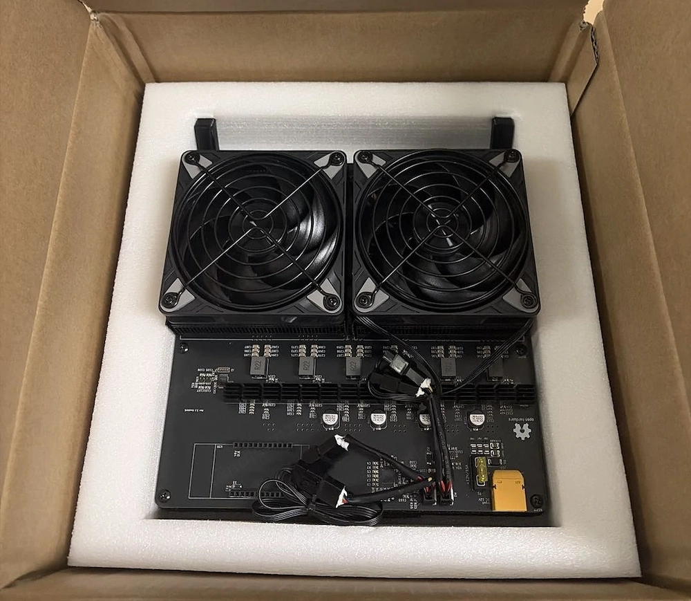 NerdOCTaxe 9.6T Bitcoin Solo Miner - neu, EU-Stecker, sofort verfügbar