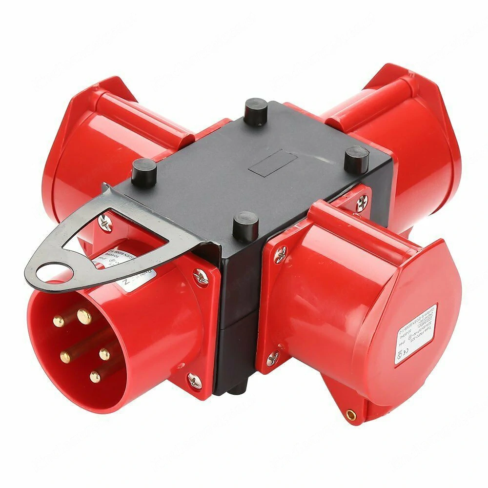 TYP B Eingang 400V   32 A 5-polig Ausgang 3 x CEE 400V   32A 5-polig Wasserdicht Schutzart IP44 mit