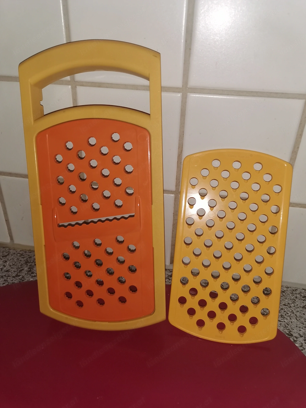 Reibe Tupperware Wechsel durch einklippen