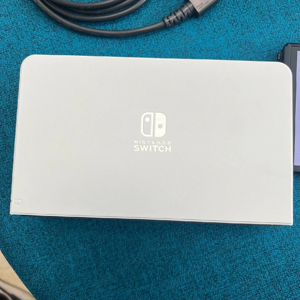 Nintendo Switch Oled WeiB 64GB