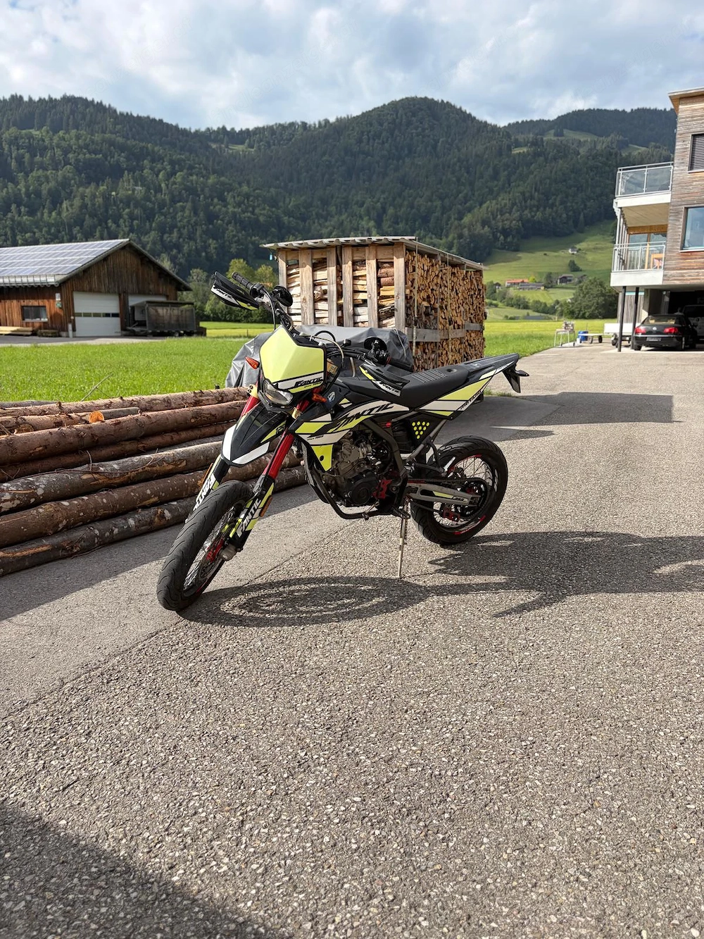 Fantic 125 XMF Supermoto | Pickerl neu | Neue Kette | 15.745 km