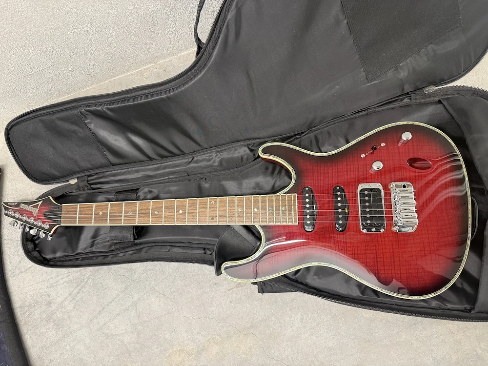 Verkaufe E-Gitarre Ibanez Sa-Series
