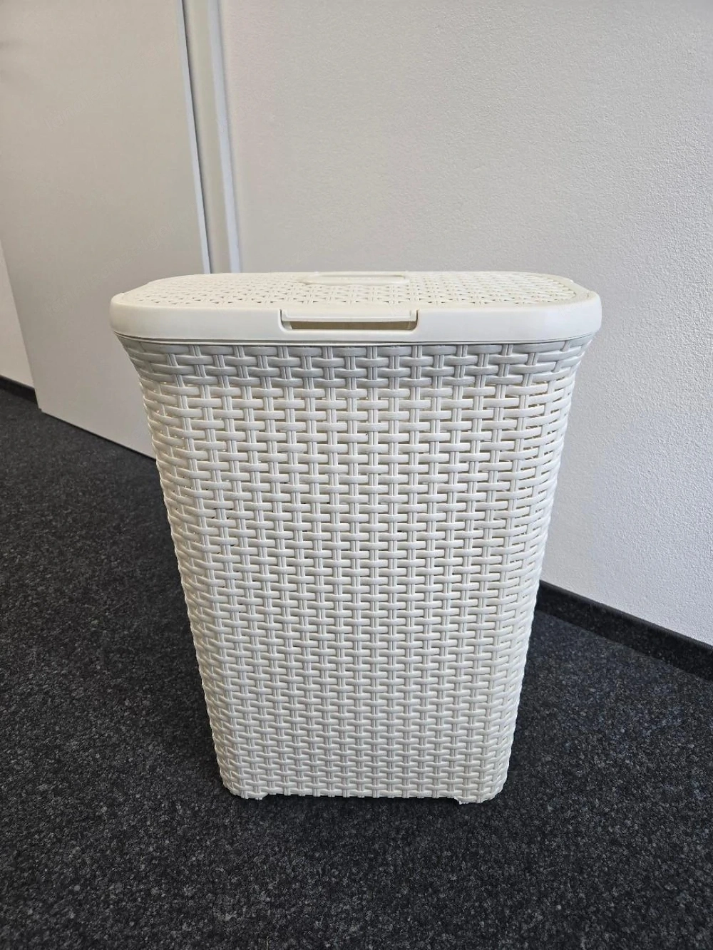 Wäschekorb curver beige