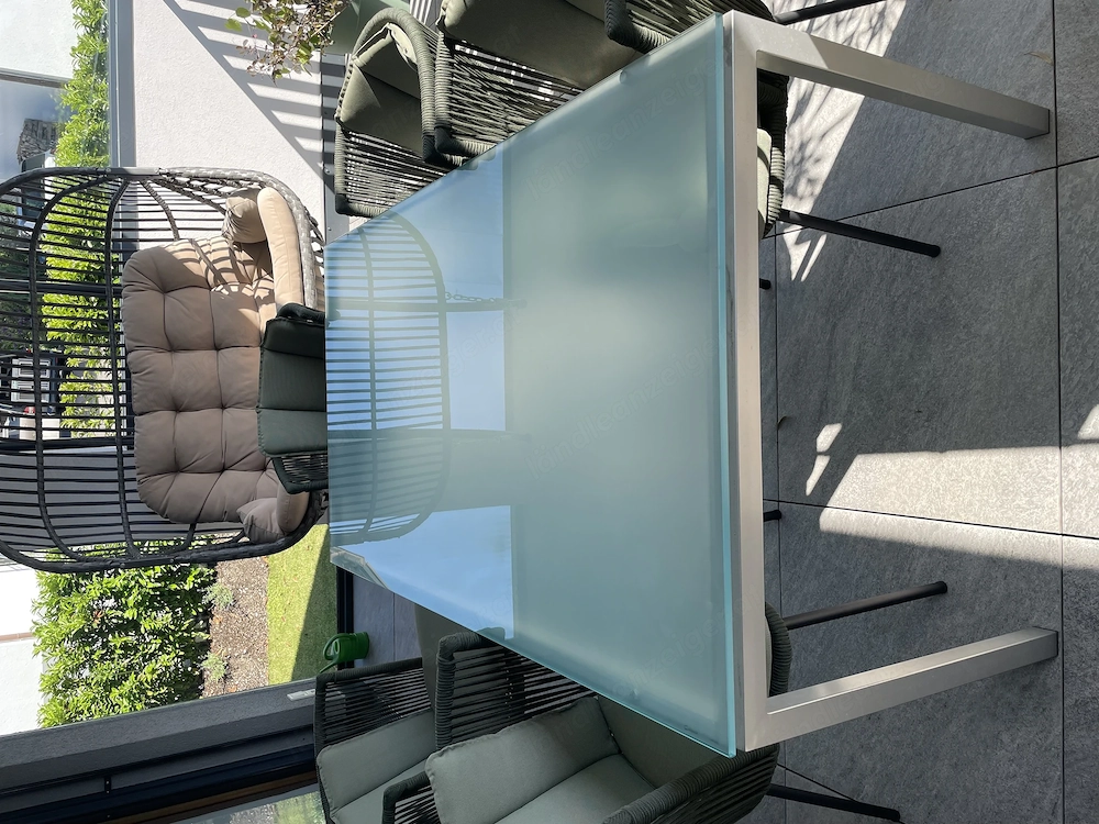 Glastisch Balkon zu verschenken