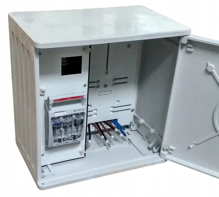 Geh useabmessungen: Breite - 40 cm H he - 40 cm Tiefe - 25 cm TECHNISCHE PARAMETER Isoliertes Geh us