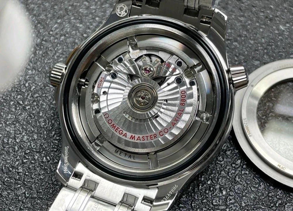 Omega Seamaster Diver 300M Uhr mit Originalbox