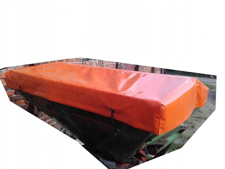 Plane Abdeckung fuer Streuer Amazone Za F