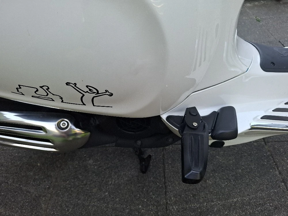 Vespa Fußraster Primavera 