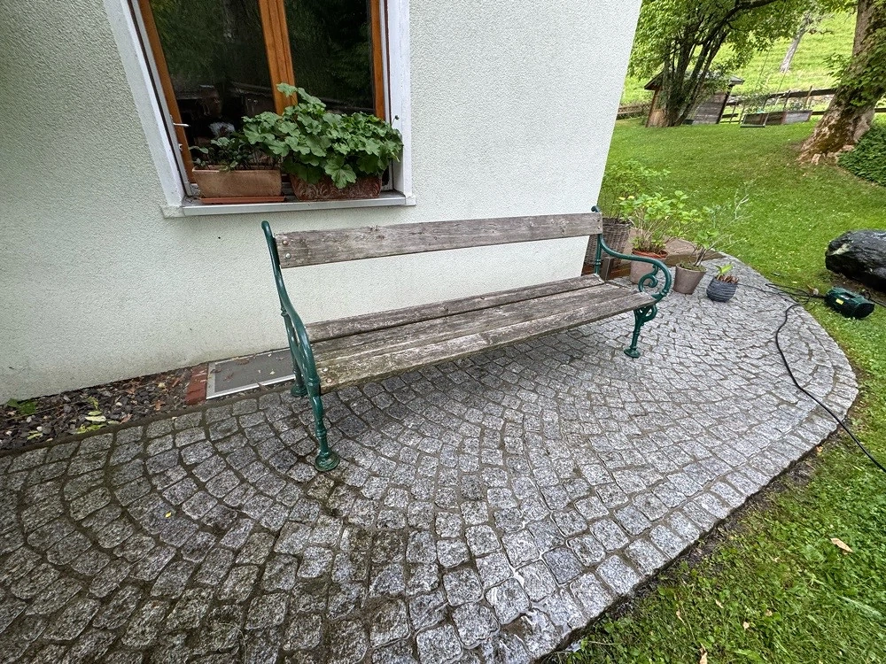 (Reserviert) Gartenbank zu verschenken