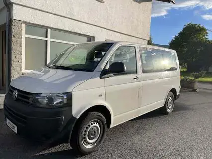 VW Caravelle