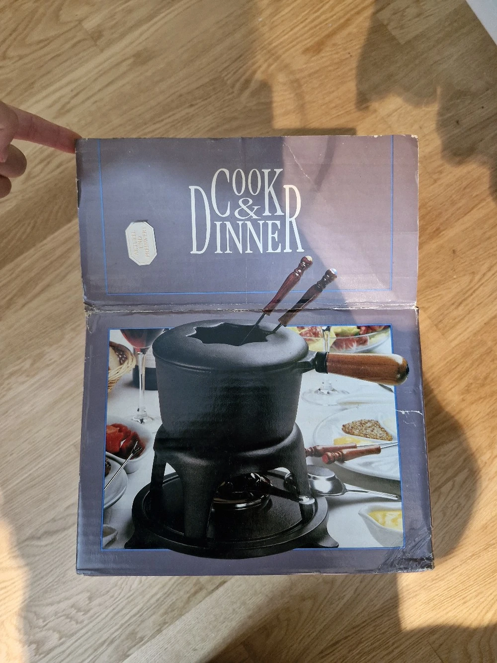 Fondue Set mit Tellern