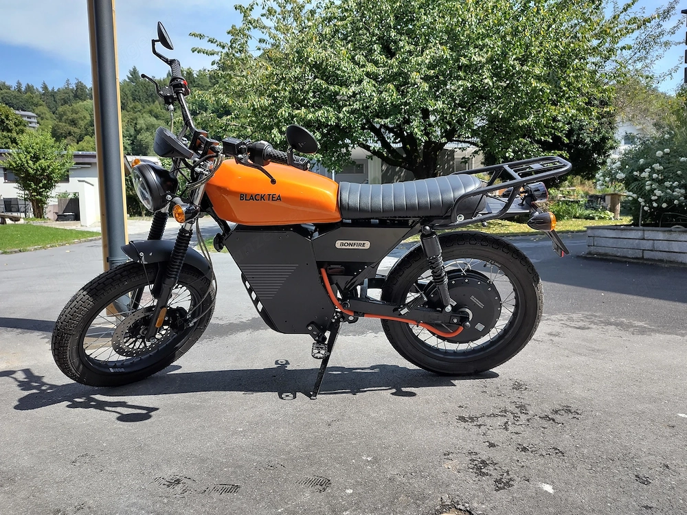 Black Tea - Bonfire X (15kW) Naked Bike
