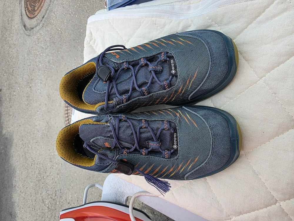 Lowa Trekkingschuhe