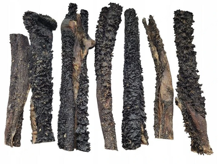 PREMIUM GETROCKNETES RINDFLEISCH, 100 % NAT RLICH, 1 kg Zum Verkauf stehen naturbelassene, getrockne