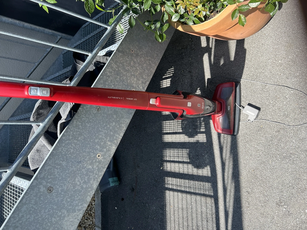 Staubsauger AEG