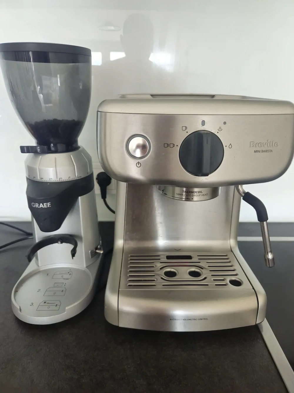 Siebträger Espressomaschine & Mühle