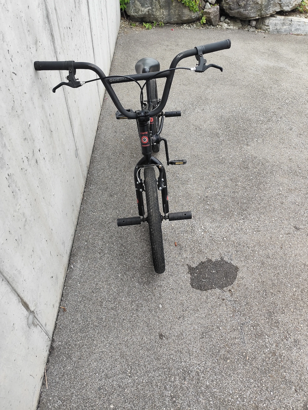 Bmx zu verkaufen. preis ist verhandelbar.