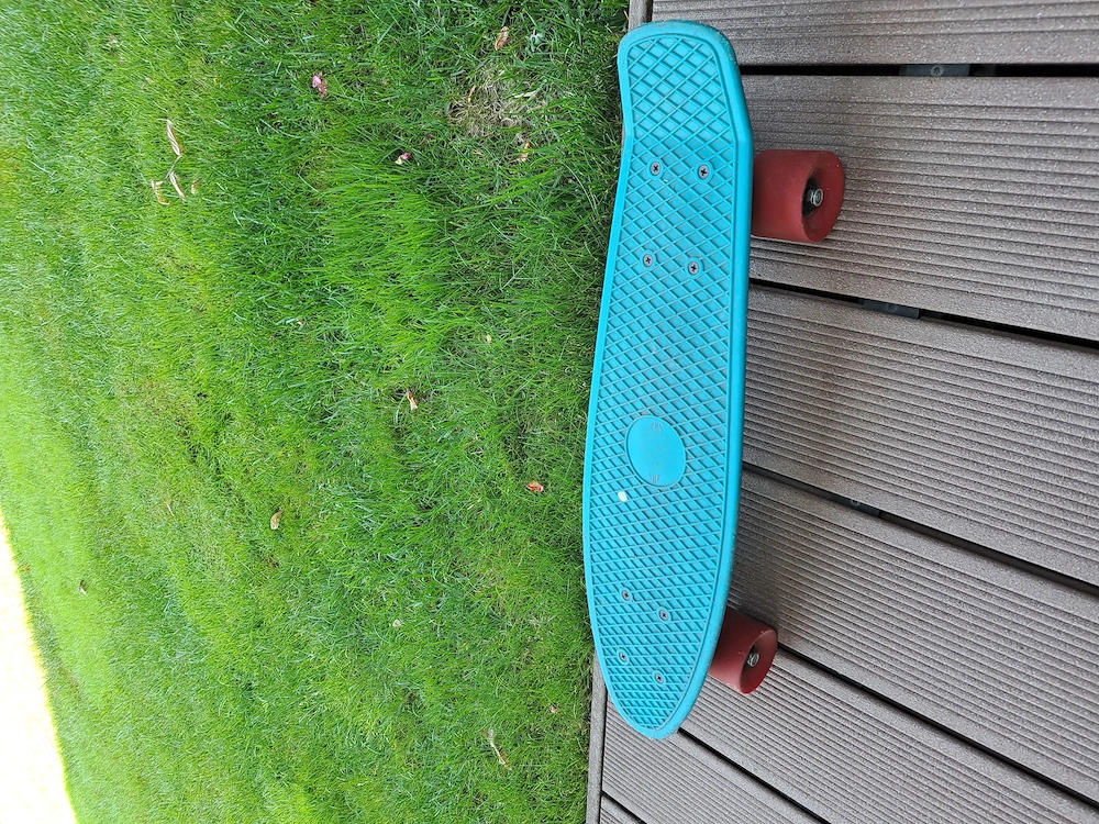 Skateboard