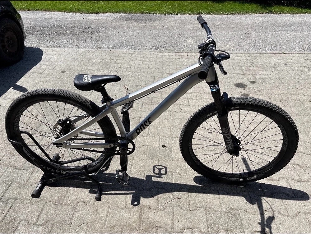 Dirt bike 