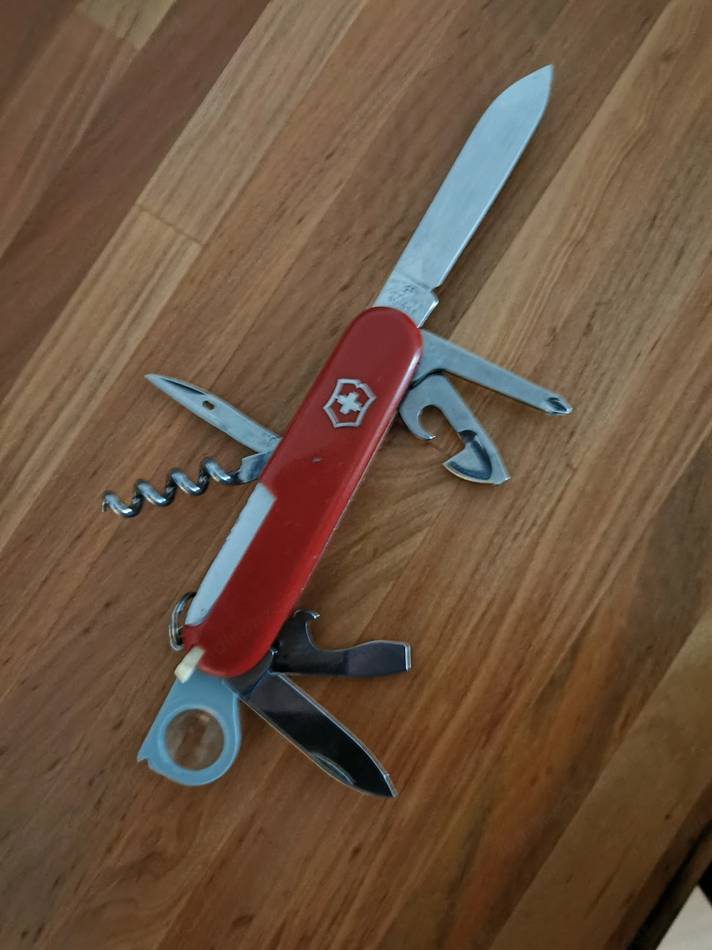 Original Schweizer Messer 9-teilig incl. Pinzette und Vergrößerungsglas
