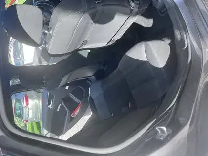 B- Klasse Mercedes