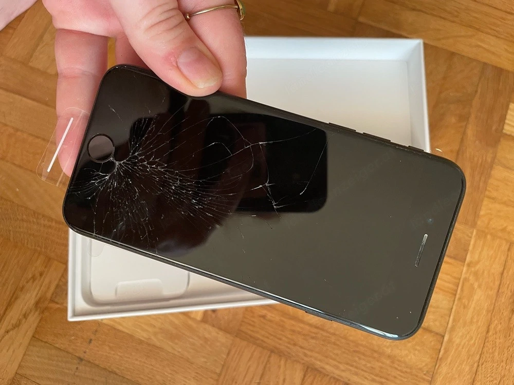 defektes Apple Iphone