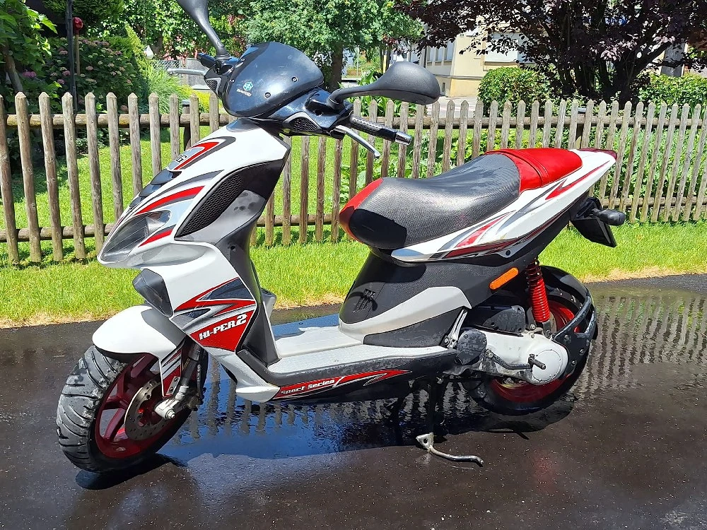 Moped Roller Piaggio NRG
