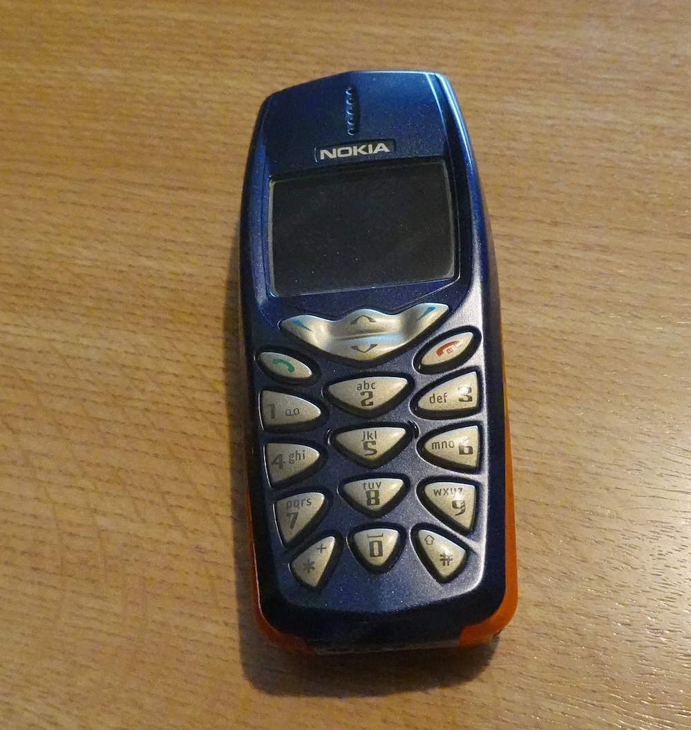 Nokia RH-9, Model: 3510i, laut Fotos