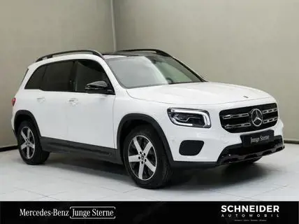 Mercedes-Benz GLB 200 d 4MATIC Night KAM SpurW ACC SpurH Pano