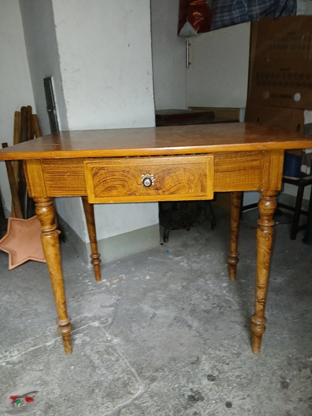 Holztisch Rarität 