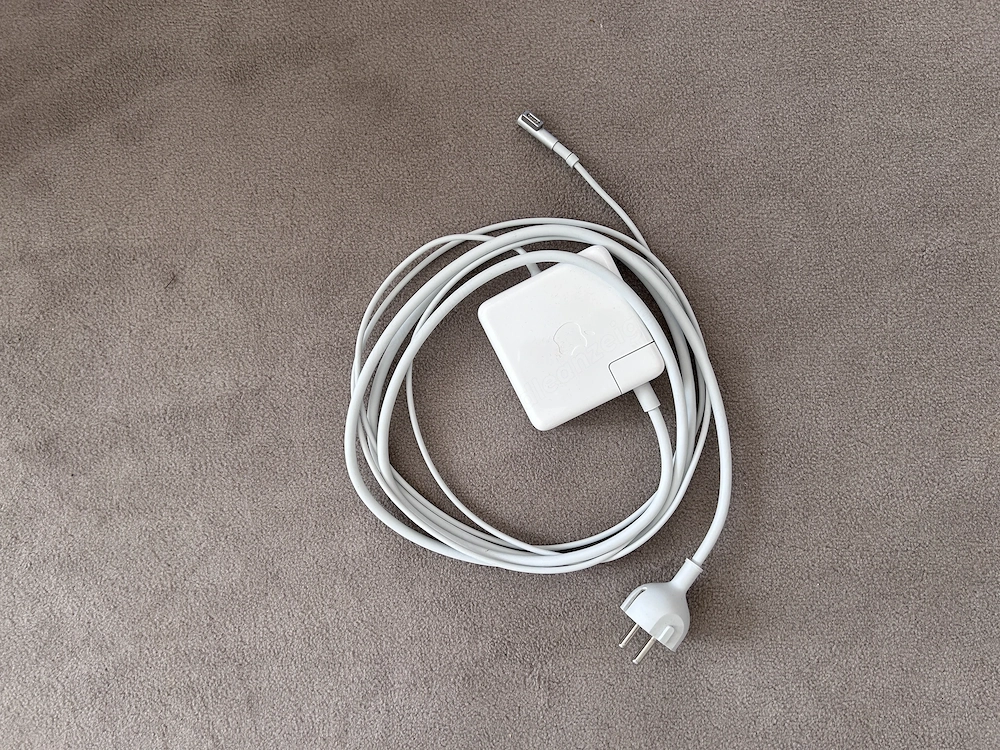 Apple Laptop Netzteil