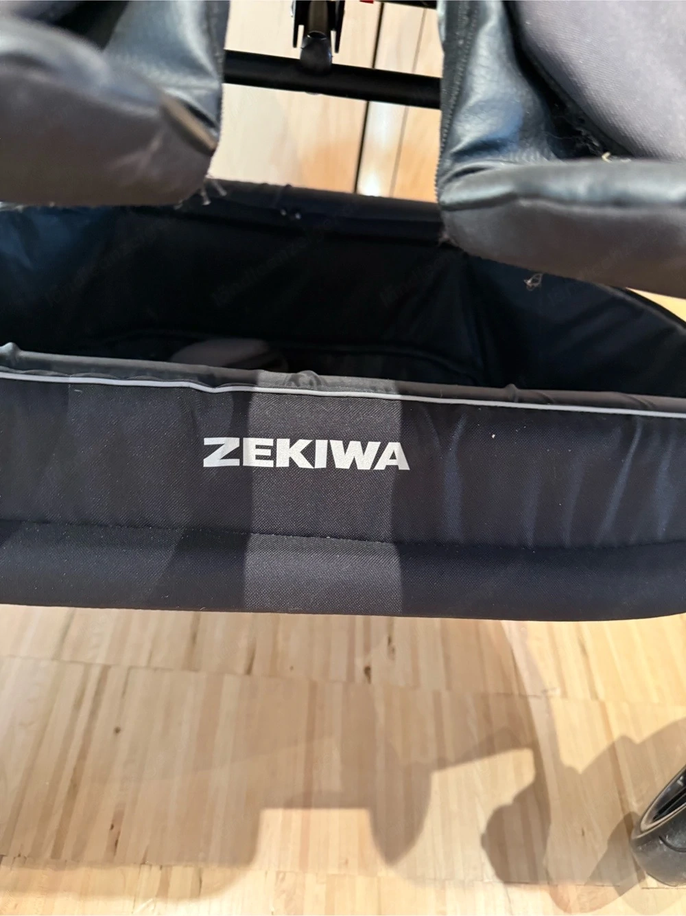 Zwillingswagen bzw.  Geschwisterwagen